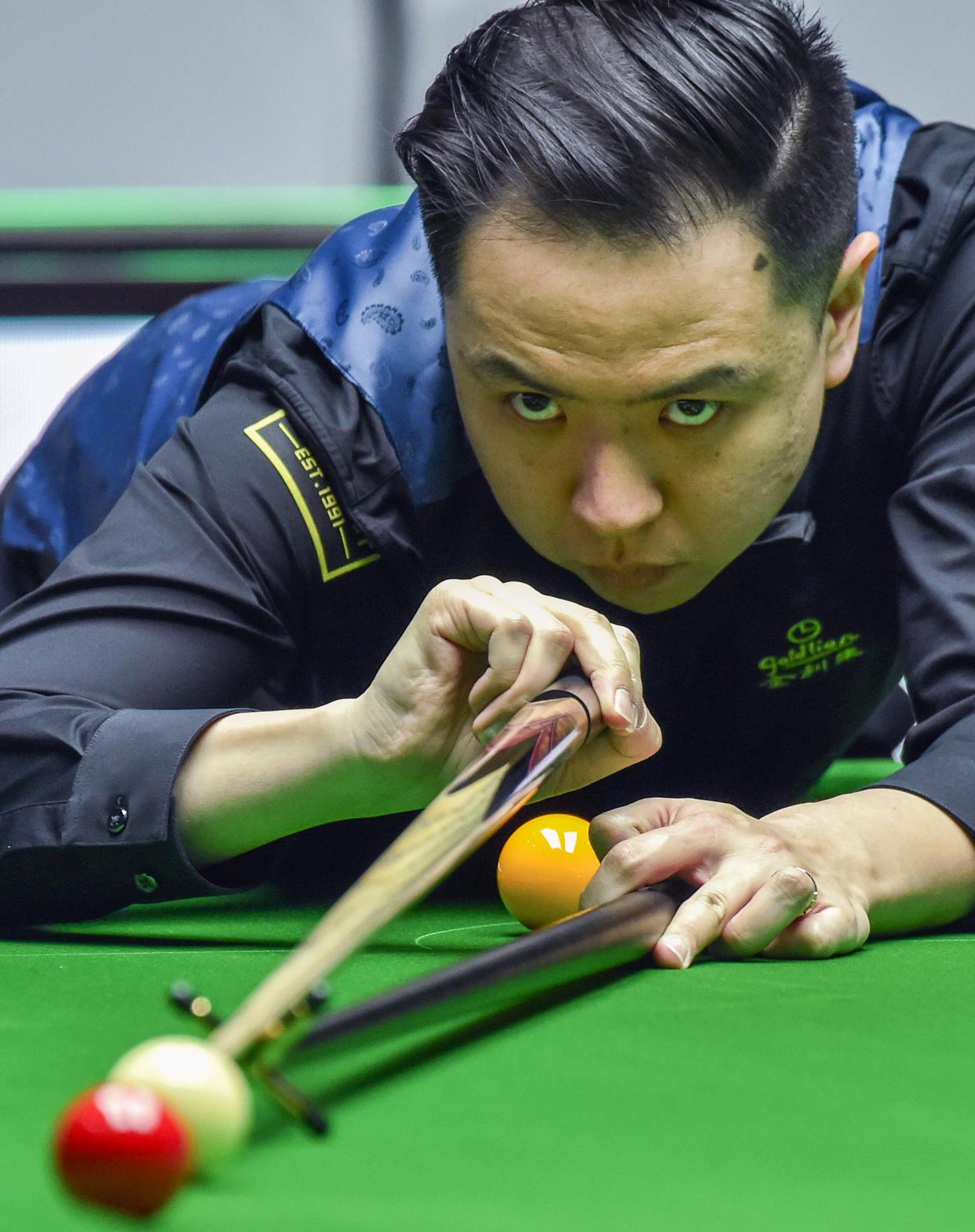 这种紧张的 这种紧张的